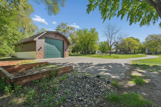 4151 Rice Street, Shoreview, MN 55126