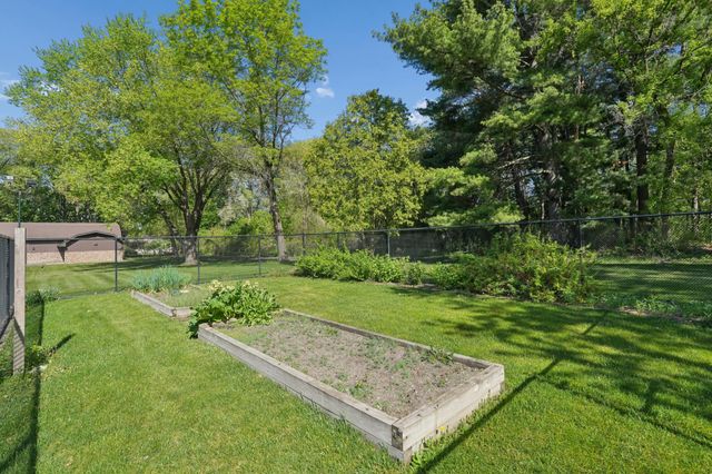 4151 Rice Street, Shoreview, MN 55126