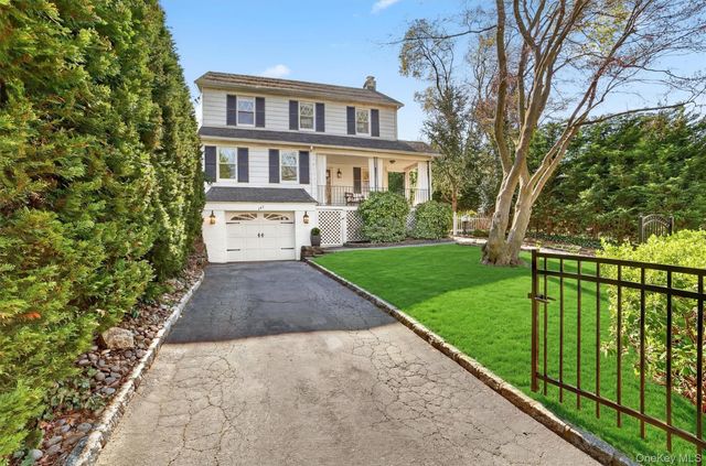 404 Bronxville Road, Bronxville, NY 10708
