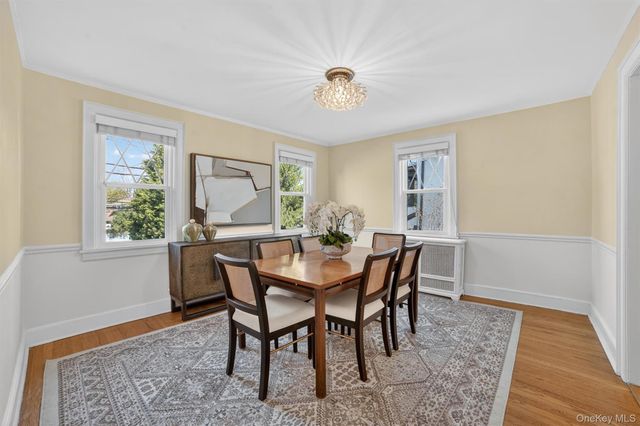 404 Bronxville Road, Bronxville, NY 10708