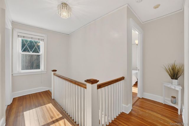 404 Bronxville Road, Bronxville, NY 10708