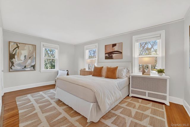 404 Bronxville Road, Bronxville, NY 10708