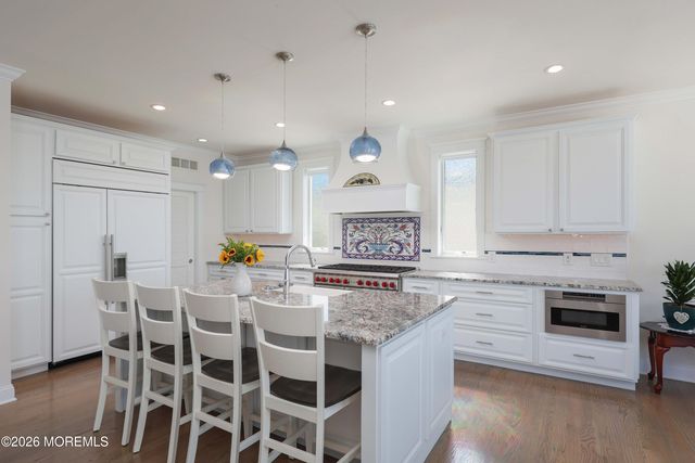 23 Niblick Street, Point Pleasant Beach, NJ 08742