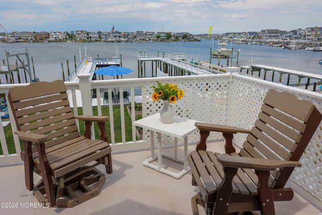 23 Niblick Street, Point Pleasant Beach, NJ 08742