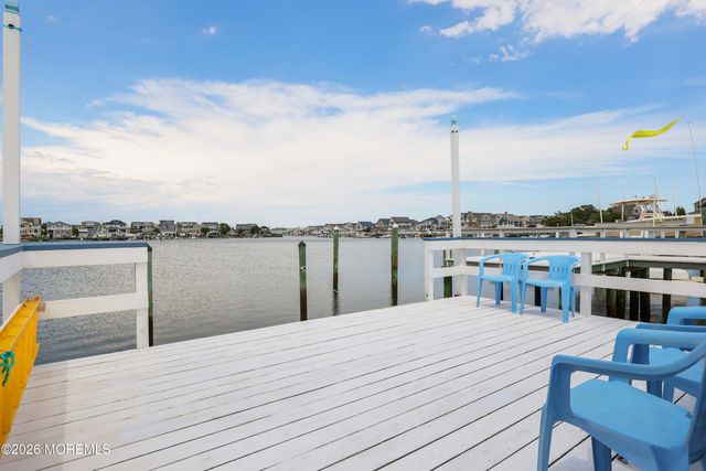 23 Niblick Street, Point Pleasant Beach, NJ 08742