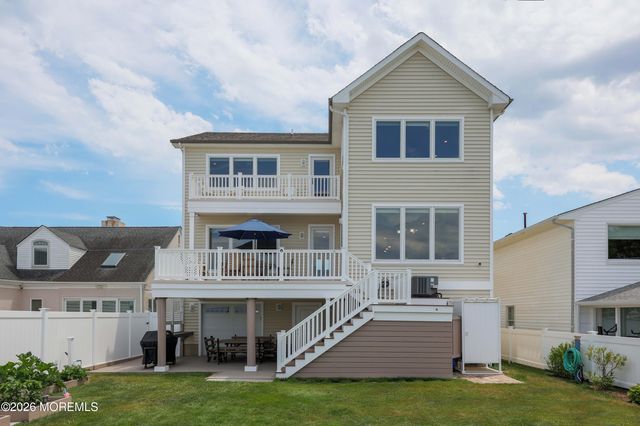 23 Niblick Street, Point Pleasant Beach, NJ 08742