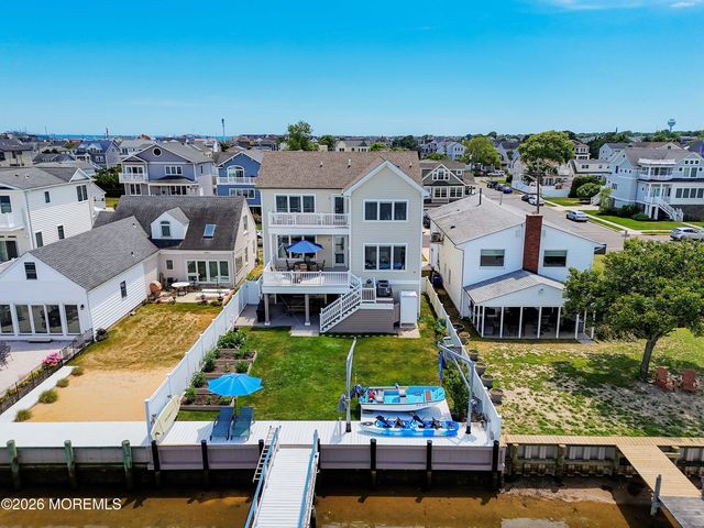 23 Niblick Street, Point Pleasant Beach, NJ 08742