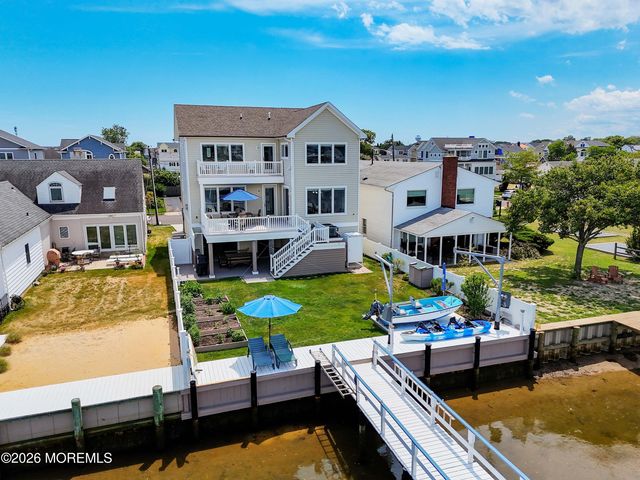23 Niblick Street, Point Pleasant Beach, NJ 08742