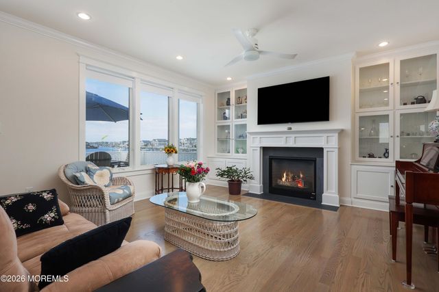 23 Niblick Street, Point Pleasant Beach, NJ 08742
