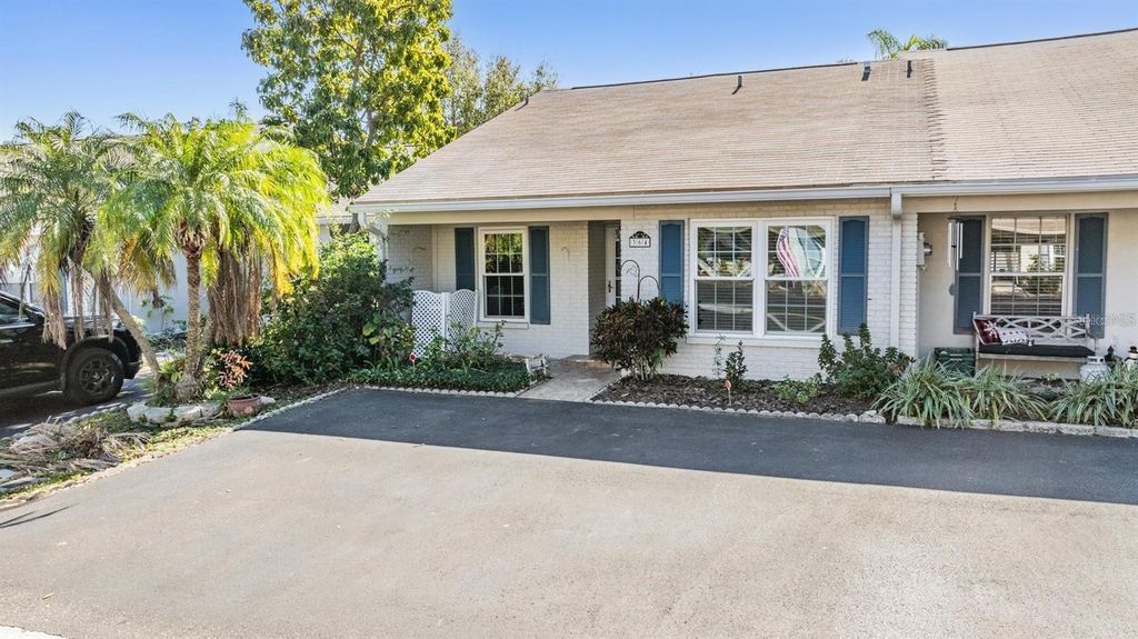 364 GLOUCESTER STREET, Safety Harbor, FL 34695