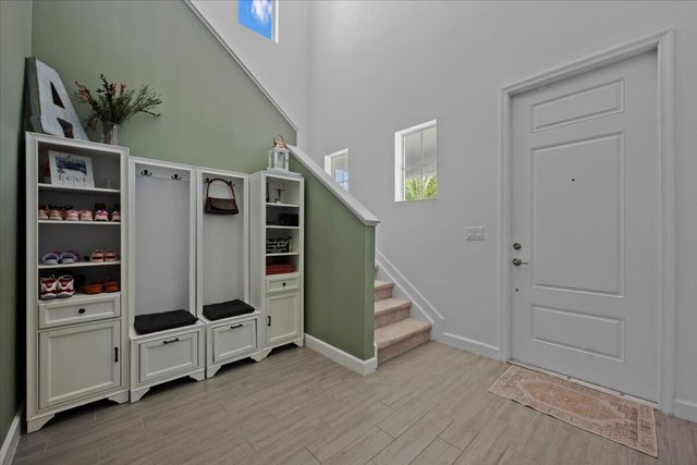 1367 Arrowhead Point Road, The Acreage, FL 33470