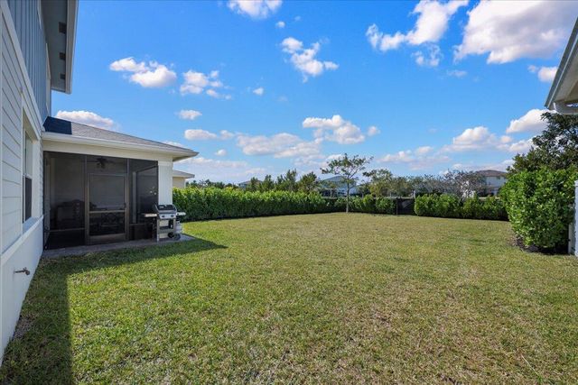 1367 Arrowhead Point Road, The Acreage, FL 33470