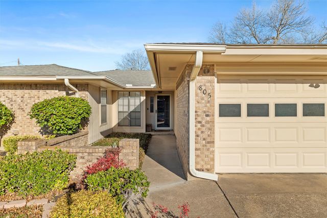 805 Cove Hollow, Irving, TX 75060