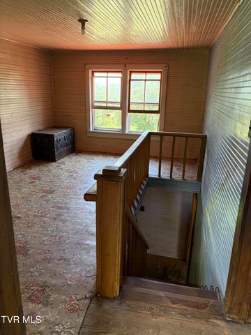 901 Ball Field Road, Gate City, VA 24251