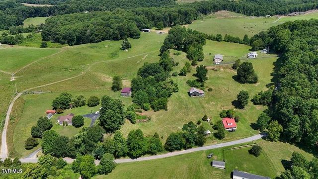 901 Ball Field Road, Gate City, VA 24251