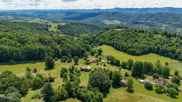 901 Ball Field Road, Gate City, VA 24251