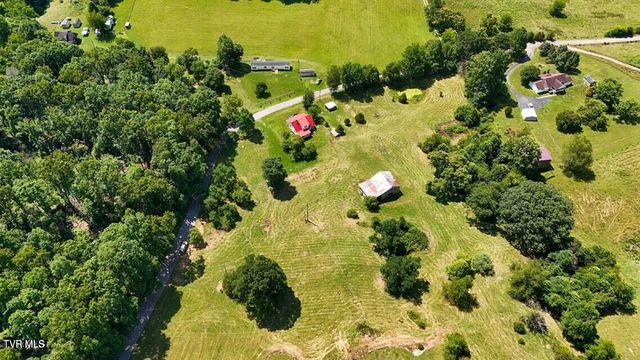 901 Ball Field Road, Gate City, VA 24251