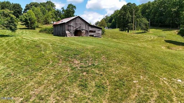 901 Ball Field Road, Gate City, VA 24251