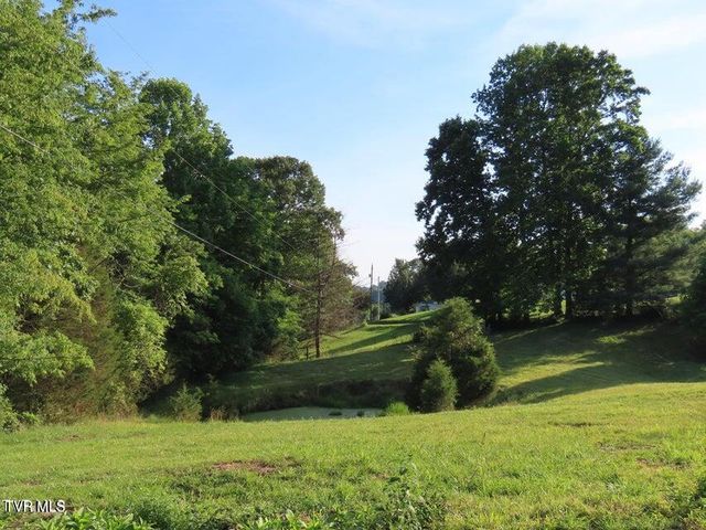 901 Ball Field Road, Gate City, VA 24251