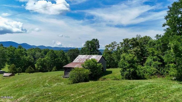 901 Ball Field Road, Gate City, VA 24251