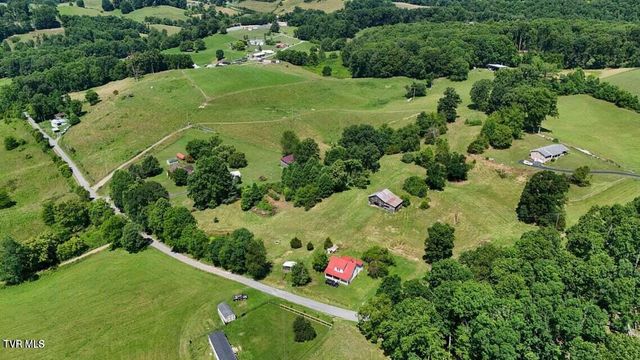 901 Ball Field Road, Gate City, VA 24251
