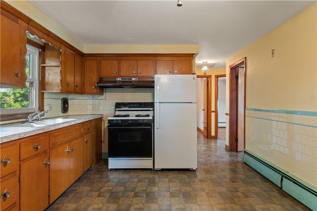 89 Marlow Street, Cranston, RI 02920