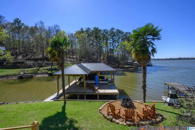 211 KEWANEE LANE, Talladega, AL 35160