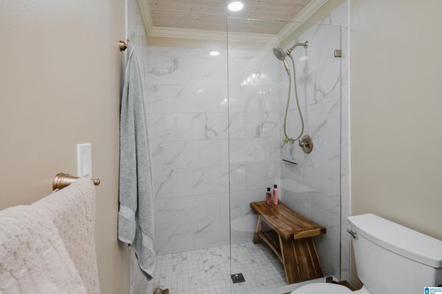 211 KEWANEE LANE, Talladega, AL 35160