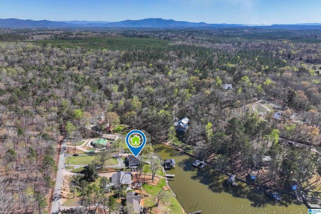 211 KEWANEE LANE, Talladega, AL 35160