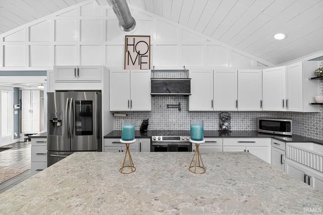 50938 N Shore Drive, Elkhart, IN 46514