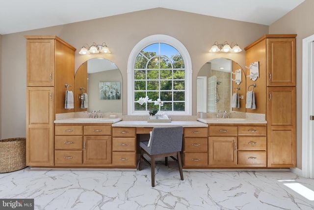 23500 RIVER RD, Lexington Park, MD 20653