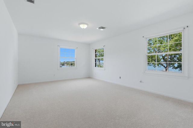 23500 RIVER RD, Lexington Park, MD 20653