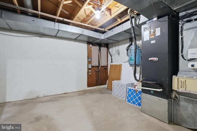 23500 RIVER RD, Lexington Park, MD 20653
