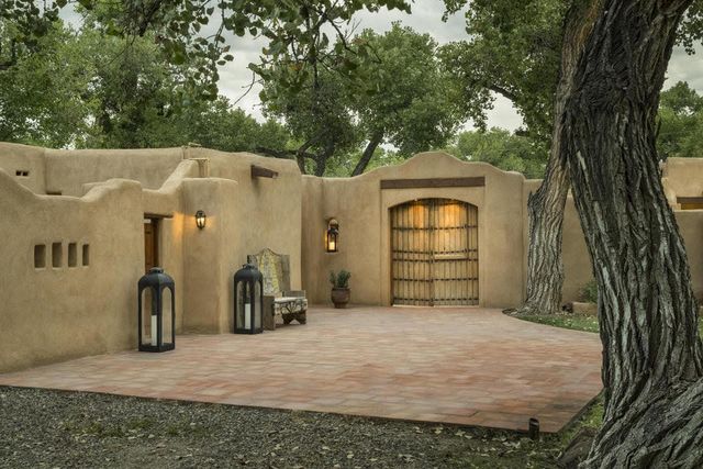 373 Bosque Acres Road, Corrales, NM 87048