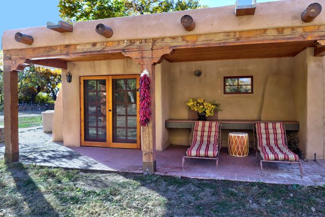 373 Bosque Acres Road, Corrales, NM 87048