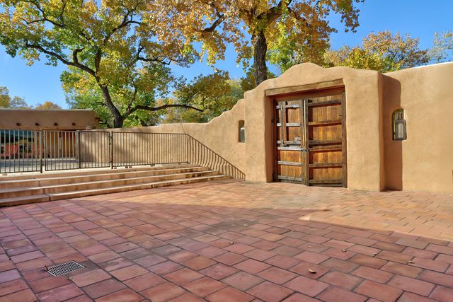 373 Bosque Acres Road, Corrales, NM 87048