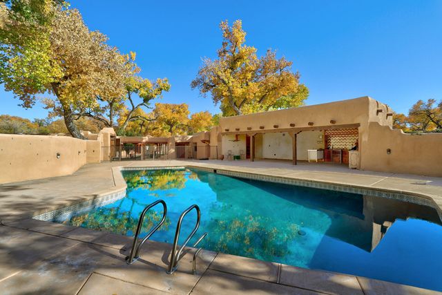 373 Bosque Acres Road, Corrales, NM 87048