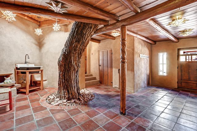 373 Bosque Acres Road, Corrales, NM 87048