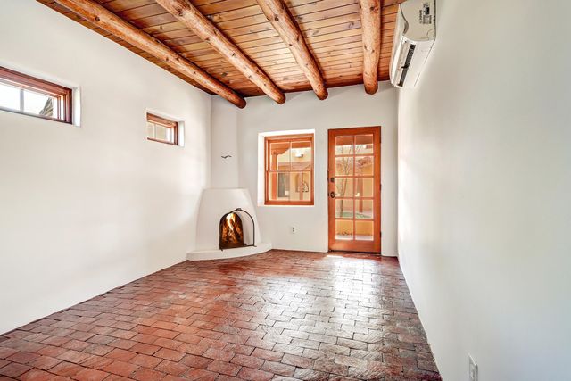 373 Bosque Acres Road, Corrales, NM 87048