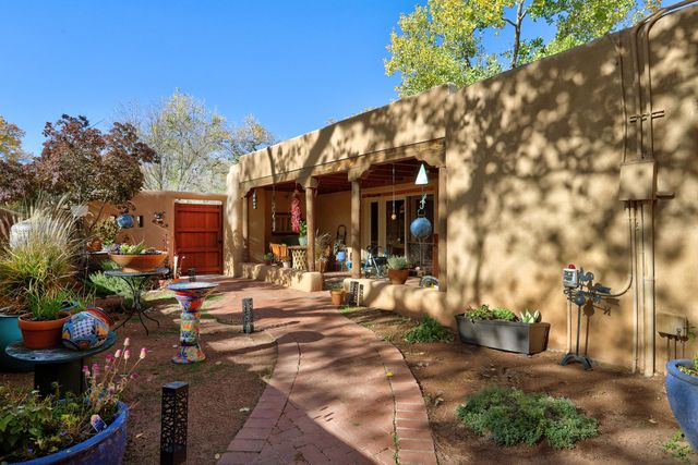 373 Bosque Acres Road, Corrales, NM 87048