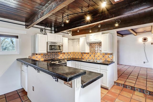 373 Bosque Acres Road, Corrales, NM 87048