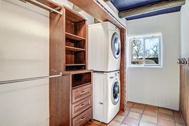 373 Bosque Acres Road, Corrales, NM 87048