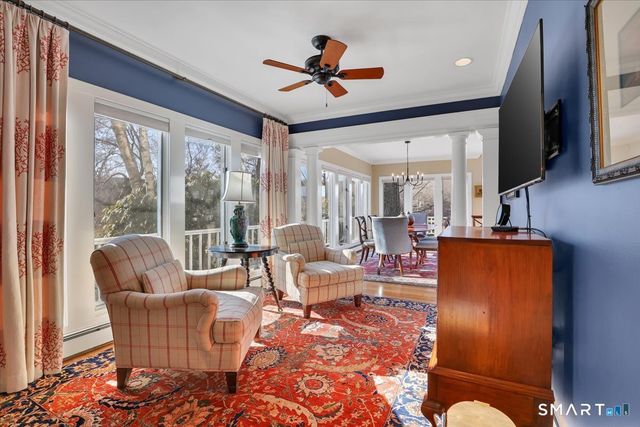 7 Point Comfort, Waterford, CT 06385