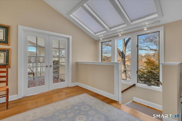 7 Point Comfort, Waterford, CT 06385