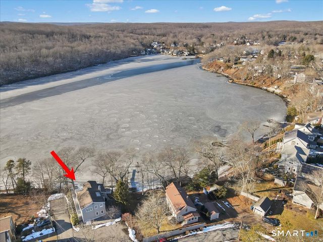 7 Point Comfort, Waterford, CT 06385