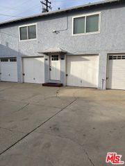 811 1/2 E Nutwood Street 1/2, Inglewood, CA 90301