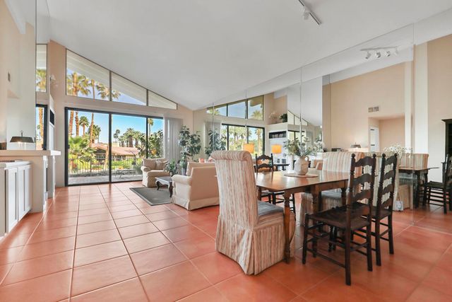 326 Appaloosa Way, Palm Desert, CA 92211