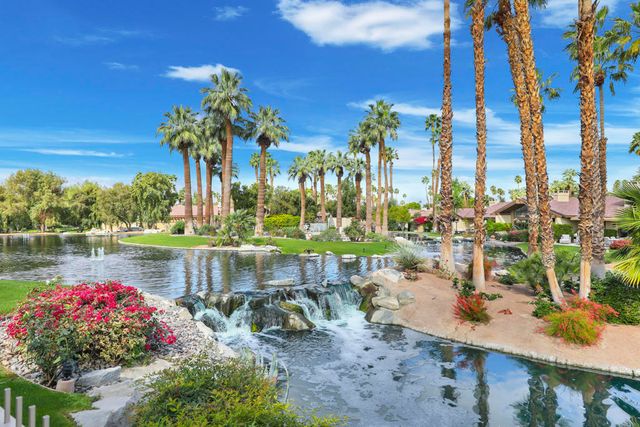 326 Appaloosa Way, Palm Desert, CA 92211