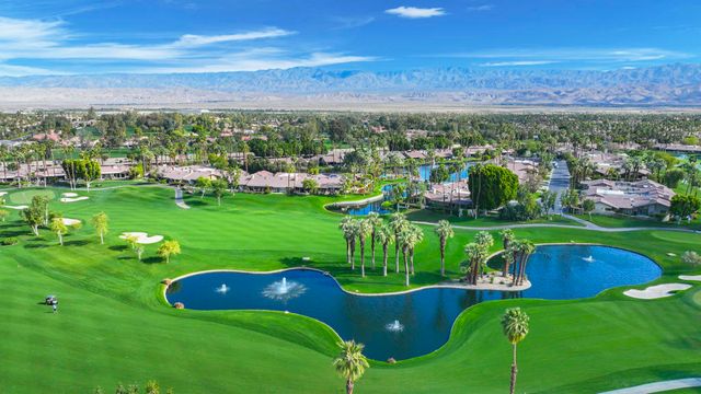 326 Appaloosa Way, Palm Desert, CA 92211