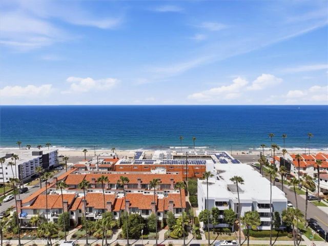 1207 S Catalina Avenue, Redondo Beach, CA 90277